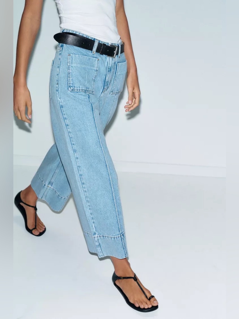 Zara High Waist Wide Leg Cropped Jeans